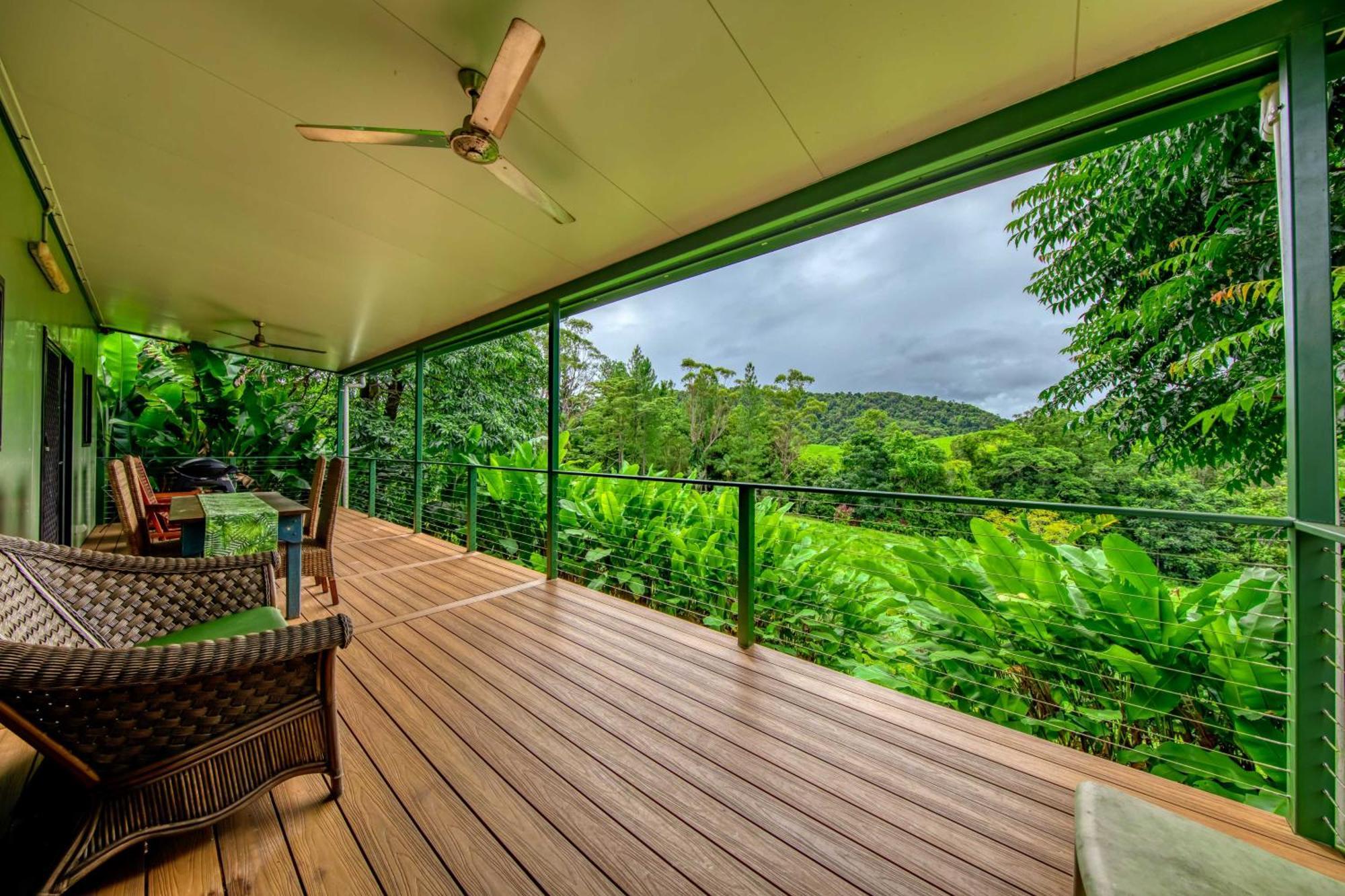 Mena Creek Flower House ภายนอก รูปภาพ
